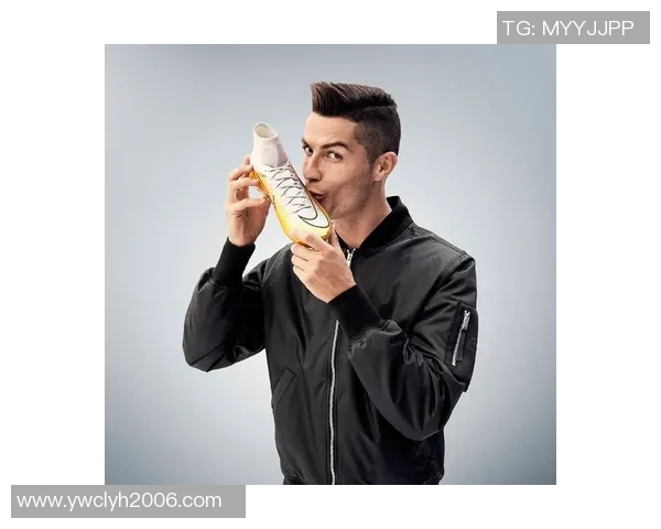 耐克足球明星代言人盘点及其影响力分析